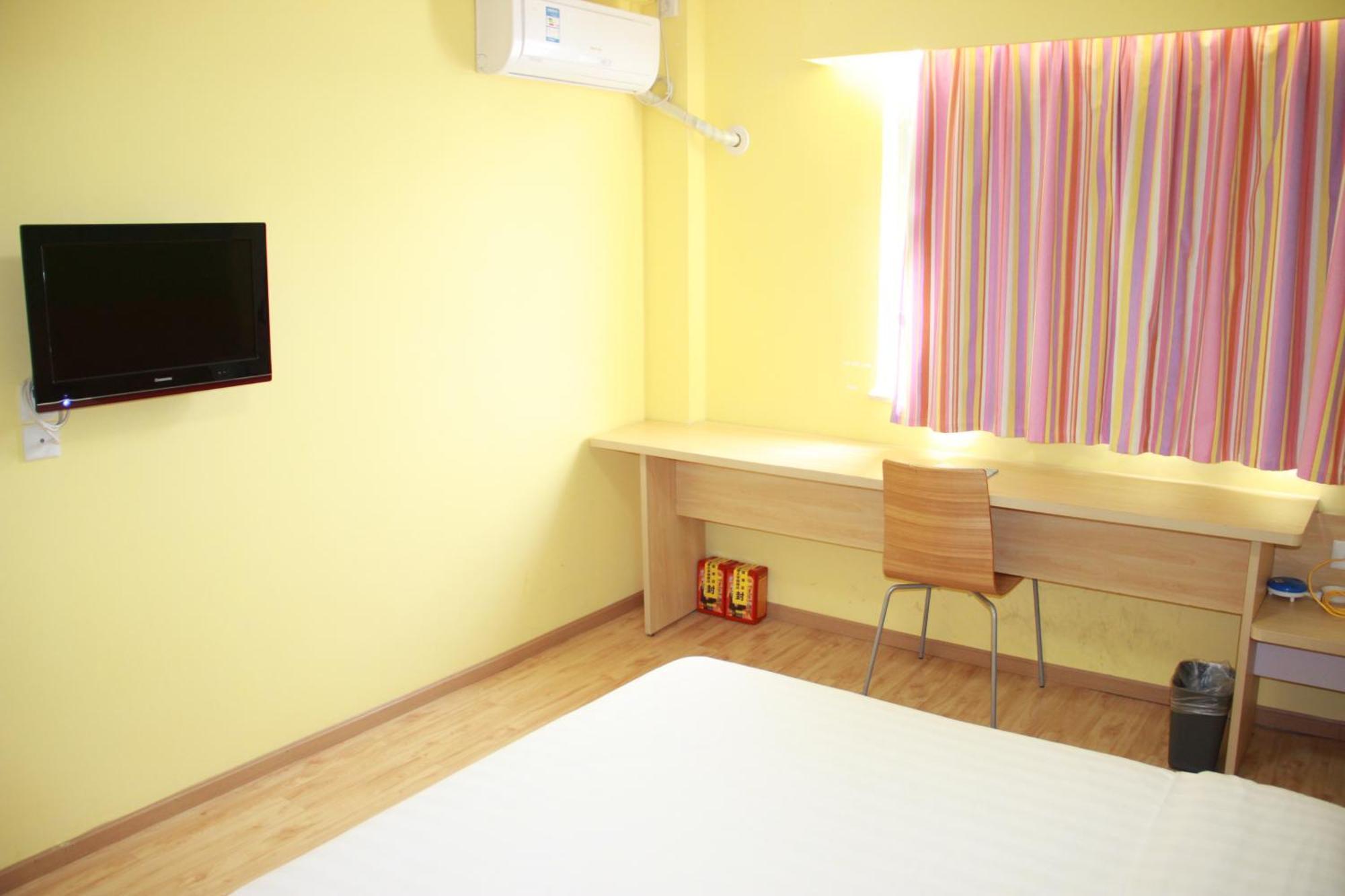 Iu Hotel Guangzhou Jingxi Nanfang Hospital Station Exteriör bild