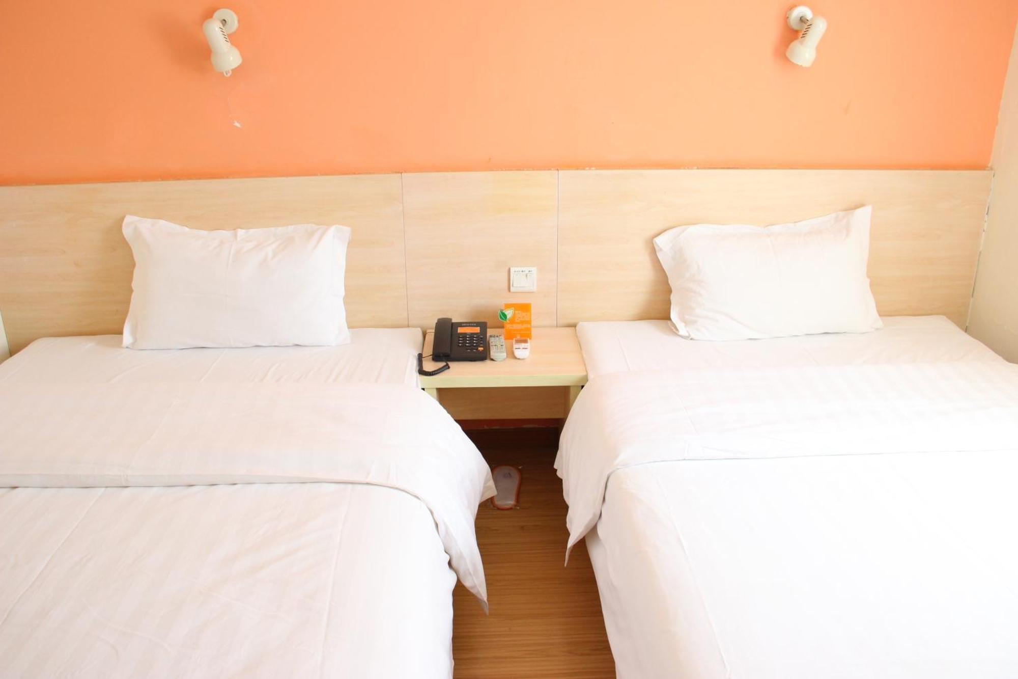 Iu Hotel Guangzhou Jingxi Nanfang Hospital Station Exteriör bild