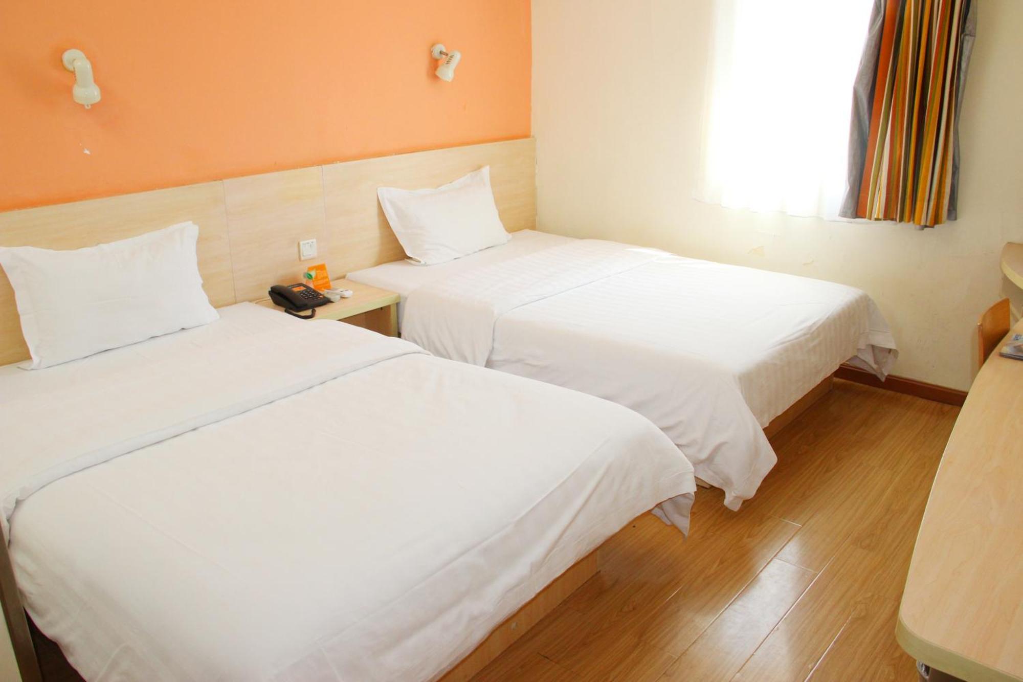 Iu Hotel Guangzhou Jingxi Nanfang Hospital Station Exteriör bild