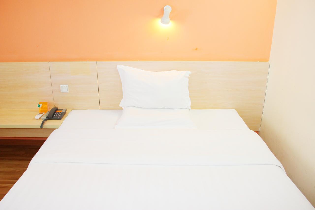 Iu Hotel Guangzhou Jingxi Nanfang Hospital Station Exteriör bild